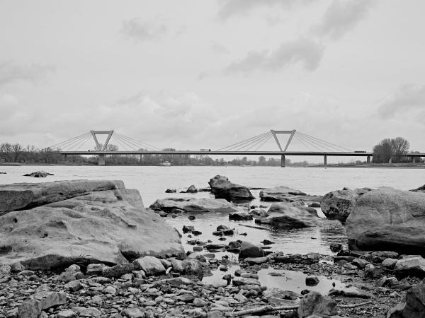 Week 15 - The Flughafenbrücke (airport bridge) connects Meerbusch with Düsseldorf