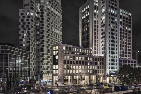 Upper West Tower and Waldorf Astoria, Berlin (2016)